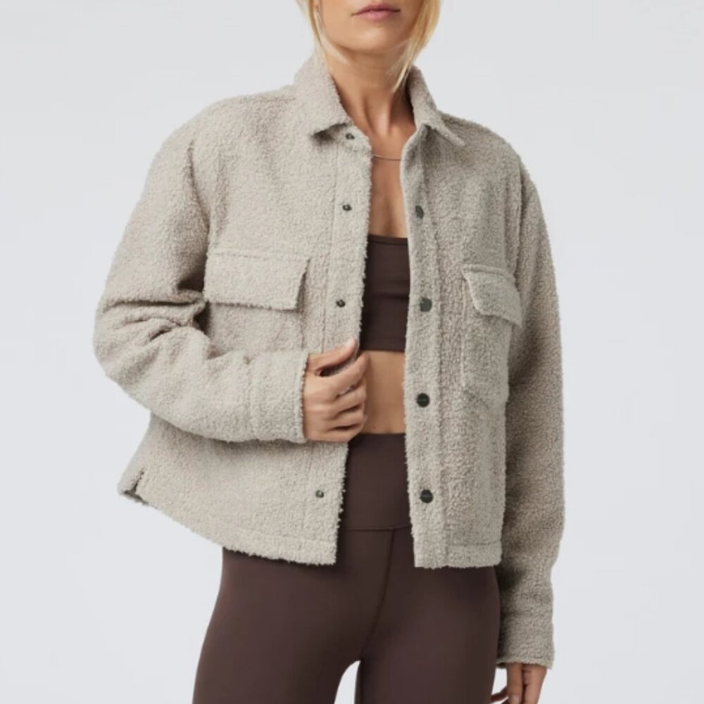 Vuori Sycamore Short Shirt Jacket – Dark Salt – Small – NWT - Picture 3 of 6